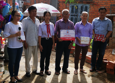 Em Lê Diễm Minh Thư | Tiếp bước đến trường