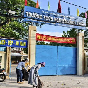 Hưởng Ứng "Chủ Nhật Xanh", Chung Tay Vệ Sinh Môi Trường