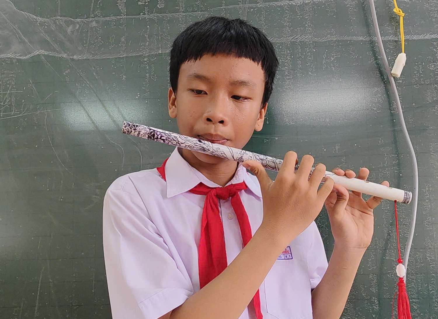 Sản Phẩm "Sáo Nhựa" Của em Lê Minh Chương, Sẵn Sàng Chinh Phục Cuộc Thi Sáng Tạo Toàn Quốc