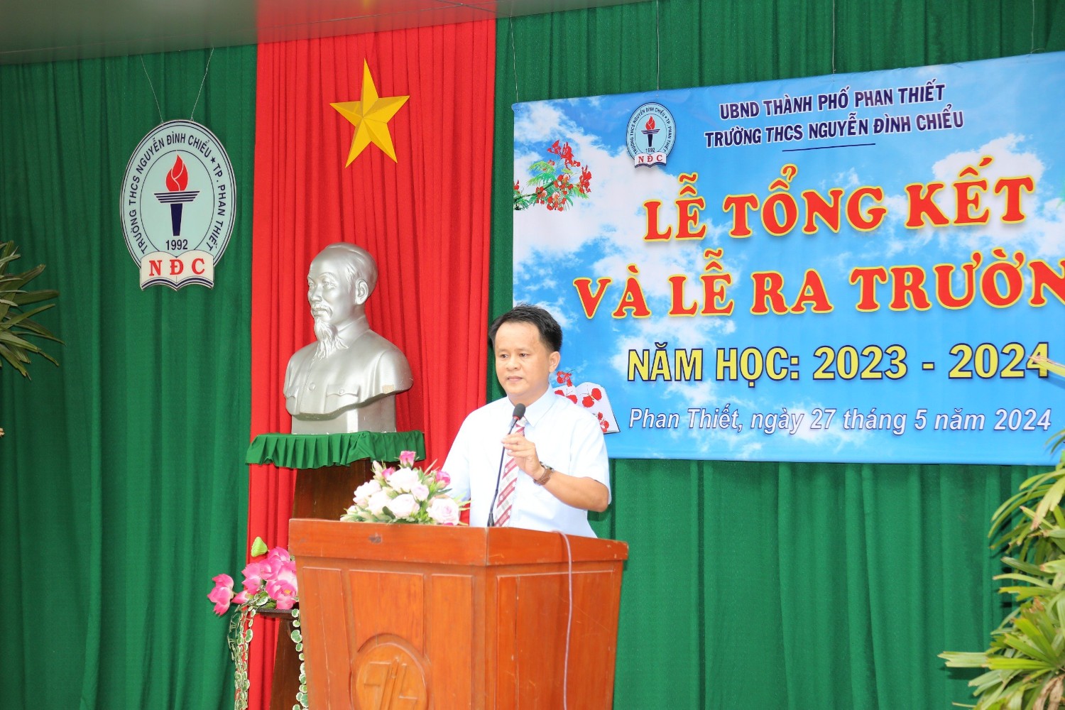 Lễ tổng kết năm học 2023-2024