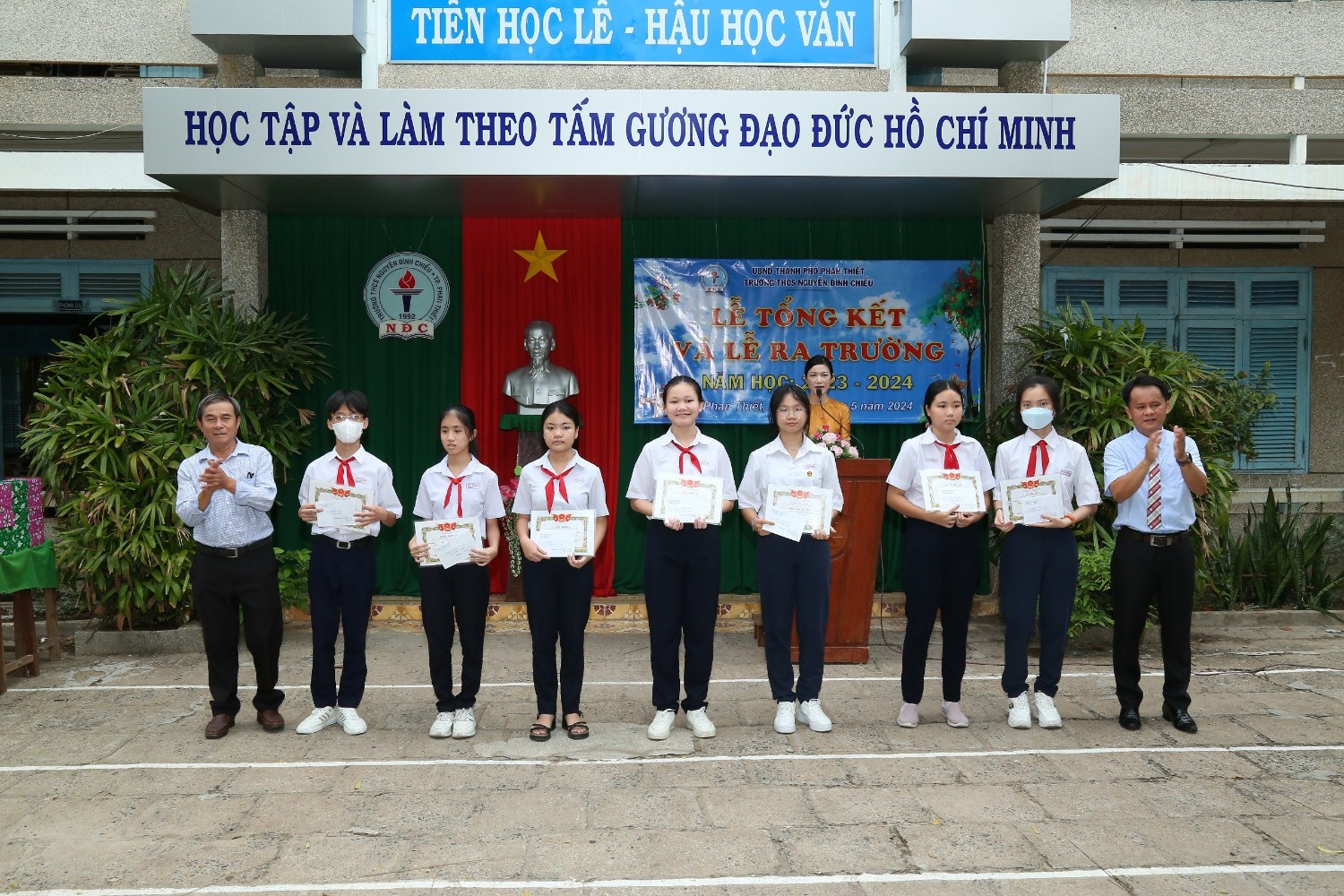 Lễ tổng kết năm học 2023-2024