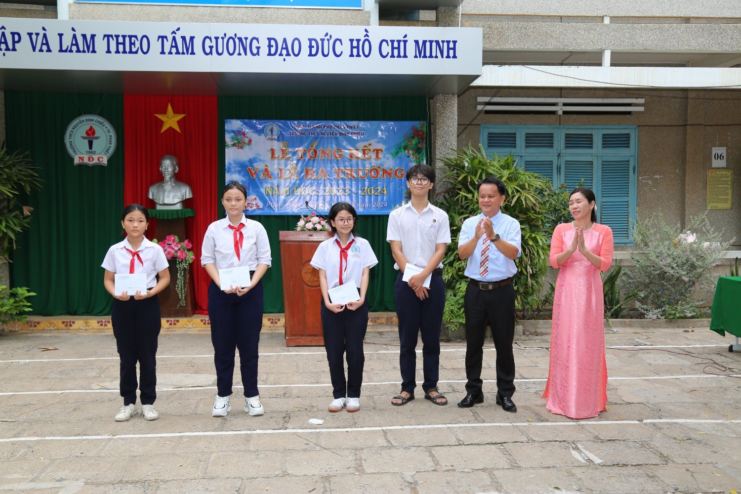 Lễ tổng kết năm học 2023-2024