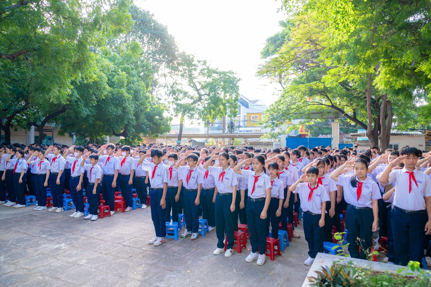 Sinh hoạt dưới cờ, chủ điểm "Tôn sư trọng đạo", năm học 2024-2024-2025