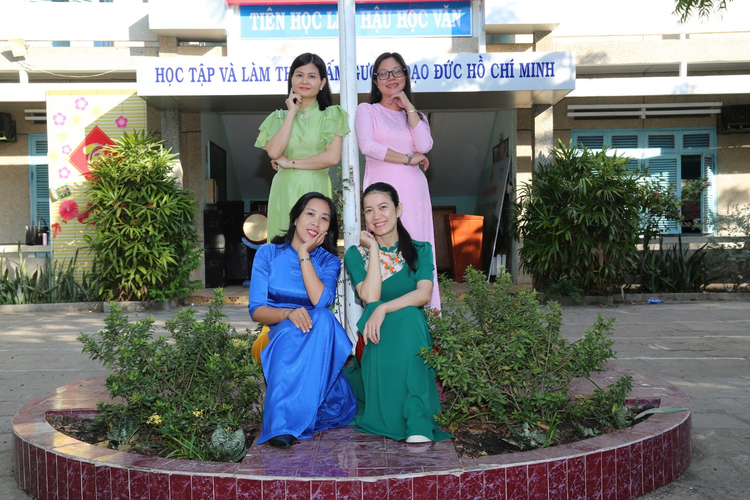 Tuần lễ áo dài