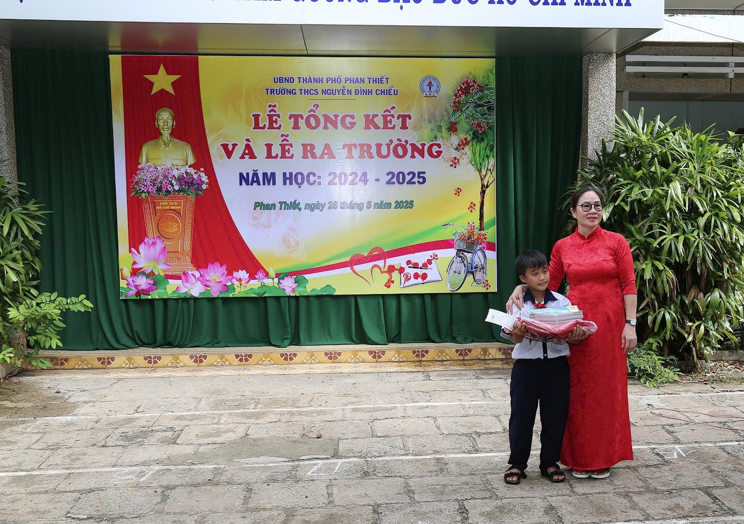 Lễ tổng kết năm học 2024-2025