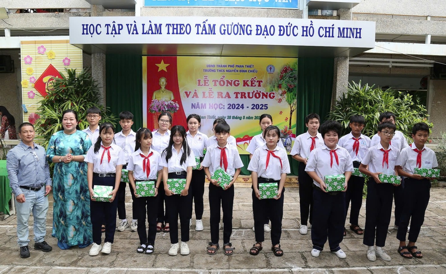 Lễ tổng kết năm học 2024-2025