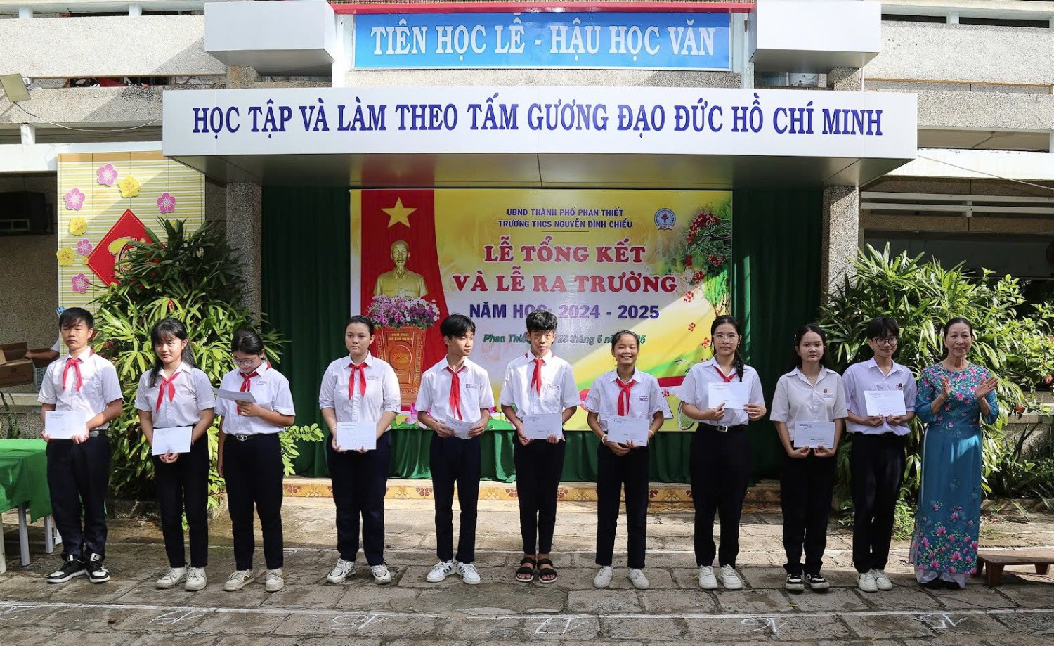 Lễ tổng kết năm học 2024-2025